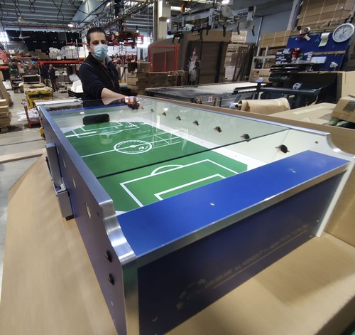 Garlando Class Weatherproof Telescopic