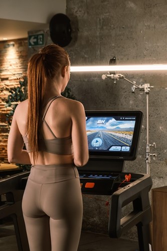 BH Fitness Luxor LX90 TFT 22" AC G6513TFT
