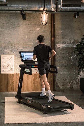 BH Fitness Luxor LX90 TFT 22" AC G6513TFT